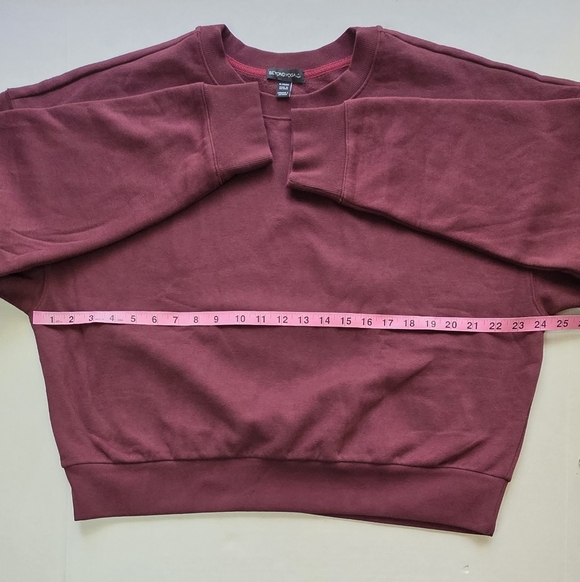 Beyond Yoga Sweater - Picture 12 of 15